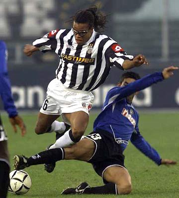 森林欧联杯名单：新援麦卡蒂、恩多耶在列，队史标王哈钦森未入选（森林公布欧联杯大名单：新援麦卡蒂、恩多耶入围，队史最贵引援哈钦森落选）