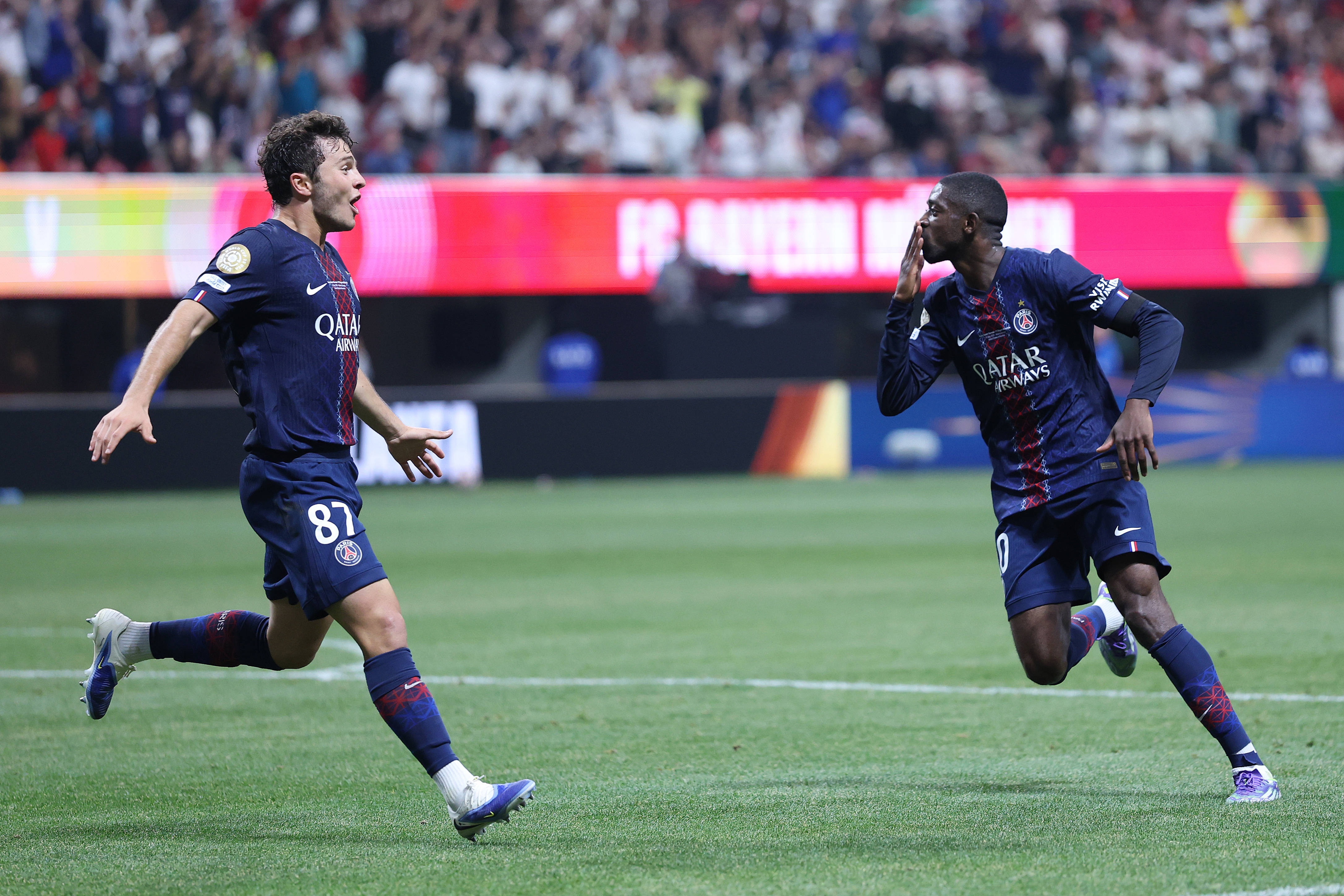 广东男篮末节逆转击败山东