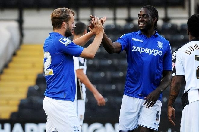 澳门移交25周年：岑浩辉时代来临 博彩业转型阵痛的五个课题