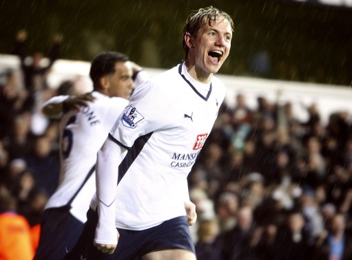 外媒：沙特vs阿联酋下半场将正常进行，但两队主帅拒绝继续比赛（外媒：沙特对阵阿联酋下半场照常进行，两队主帅却拒绝继续比赛）