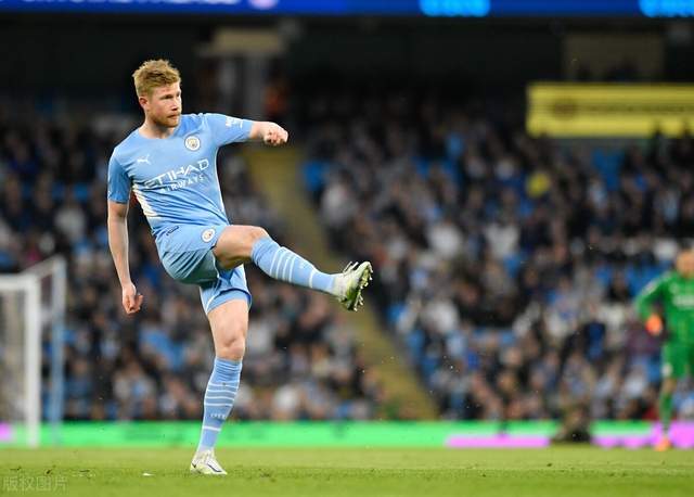 小彩娃21分6发获MVP欧冠土耳其费内巴切零封本菲卡技术统计（欧冠技统：小彩娃砍21分6记发球夺MVP，费内巴切直落三局零封本菲卡）