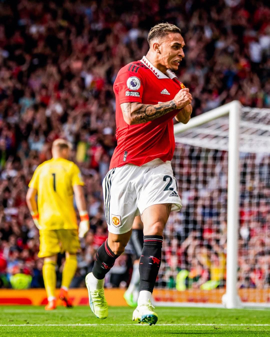 徐根宝：希望海港为中国足球输送更多人才，穆斯卡特功不可没（徐根宝：盼海港为中国足球培养更多人才，穆斯卡特贡献突出）