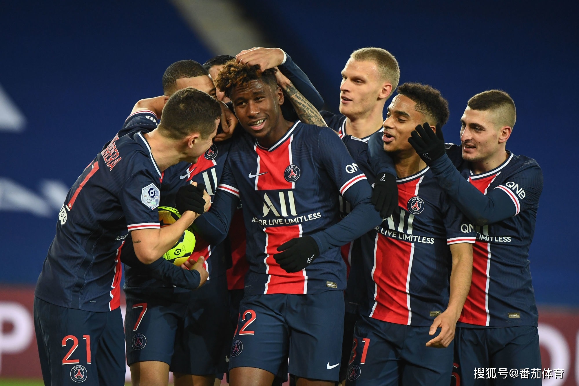 英媒预测：哈兰德30岁可超希勒成第一人 终局英超389球（英媒：哈兰德30岁有望超越希勒登顶，英超生涯或定格389球）