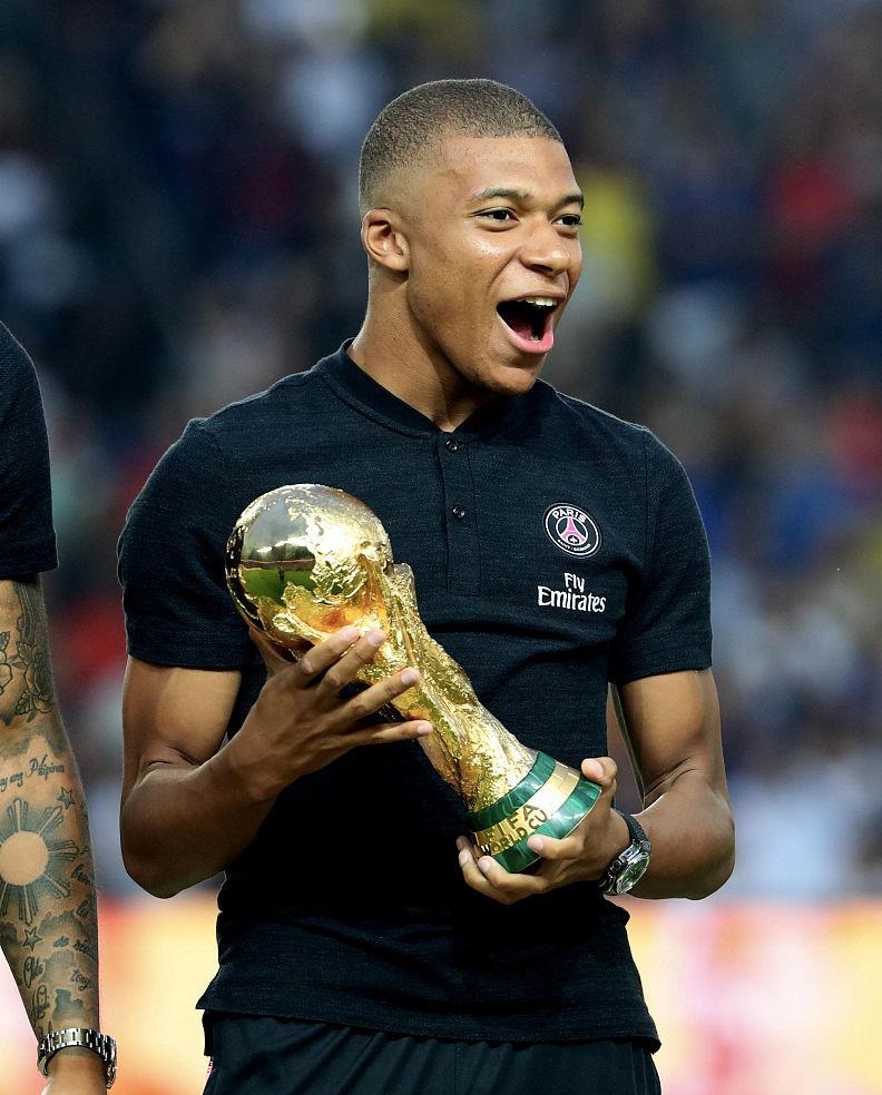 手感不错！东契奇首节6中4轻取10分