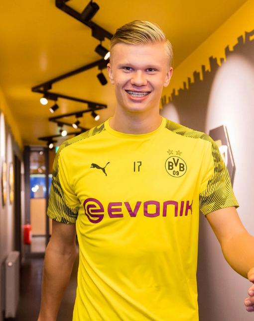 尤尔曼德：此前轮休格里马尔多是为让他休息；本菲卡压力很大