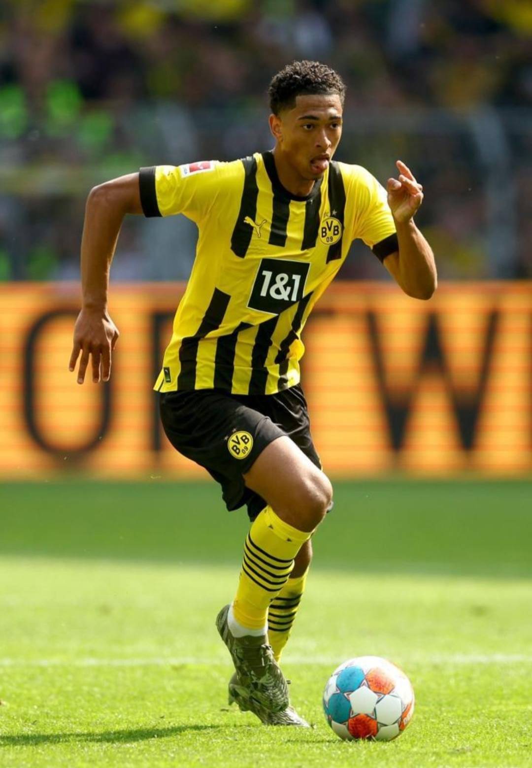 记者：曼城和拜仁有意阿昌庞，但切尔西不打算放走他（记者称曼城、拜仁有意阿昌庞，切尔西无意放人）