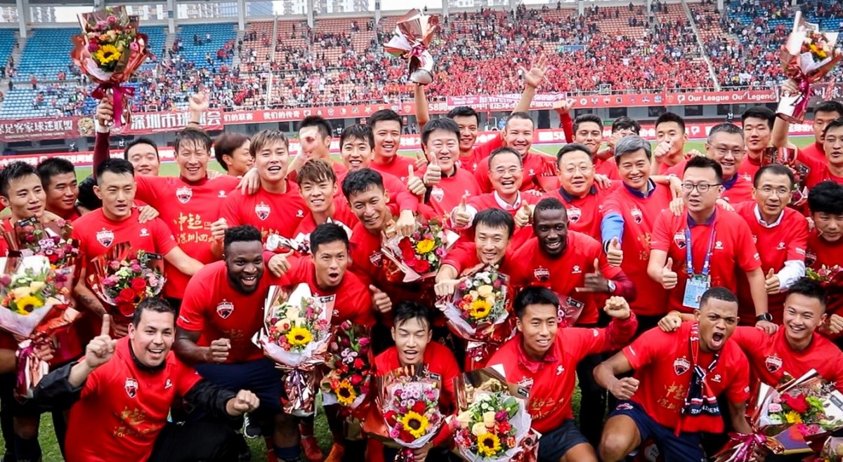 苏超决赛南通队vs泰州队：马宁担任主裁判，李贤成、巴特首发