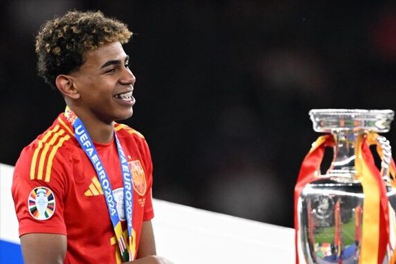 对阵曼城小角度推射破门，罗德里戈打破32场进球荒