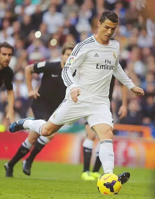 水晶宫已决定明夏出售沃顿，曼联进欧冠才能竞争！