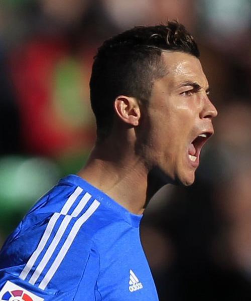 火箭主场大胜太阳，汤普森31分+杜兰特28+8助球队登顶西部第二